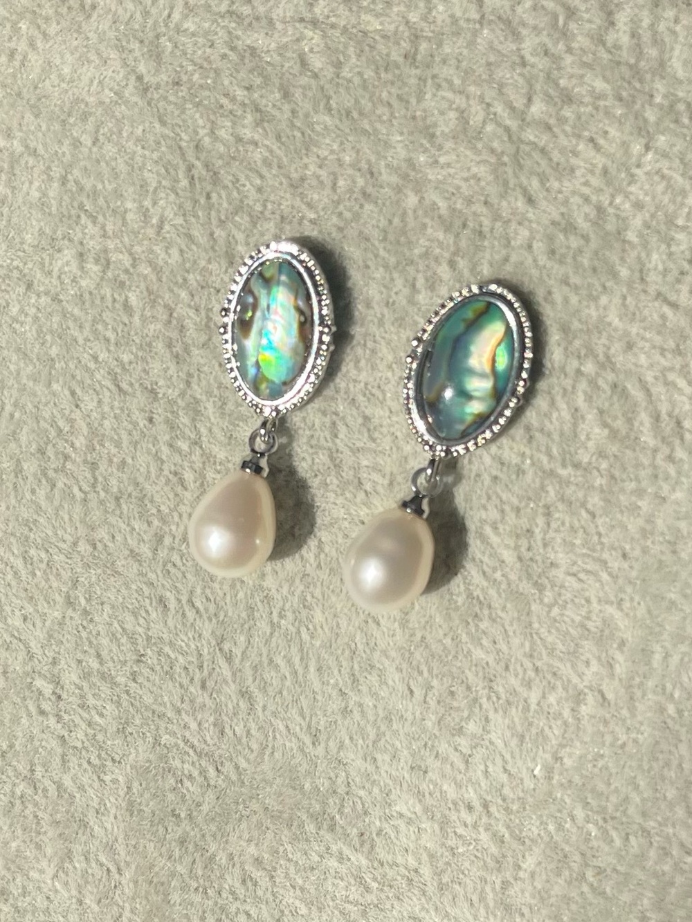 Abalone Shell and Freshwater Pearl Drop Earrings - 925 silver posts - Picture 2 of 4